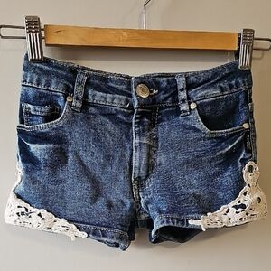 Silver Jeans Lacy Size 5 Jean Shorts